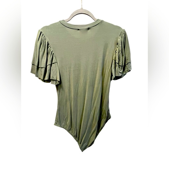 Body Suit with ruffle sleeves - size S/M - Picture 2 of 6